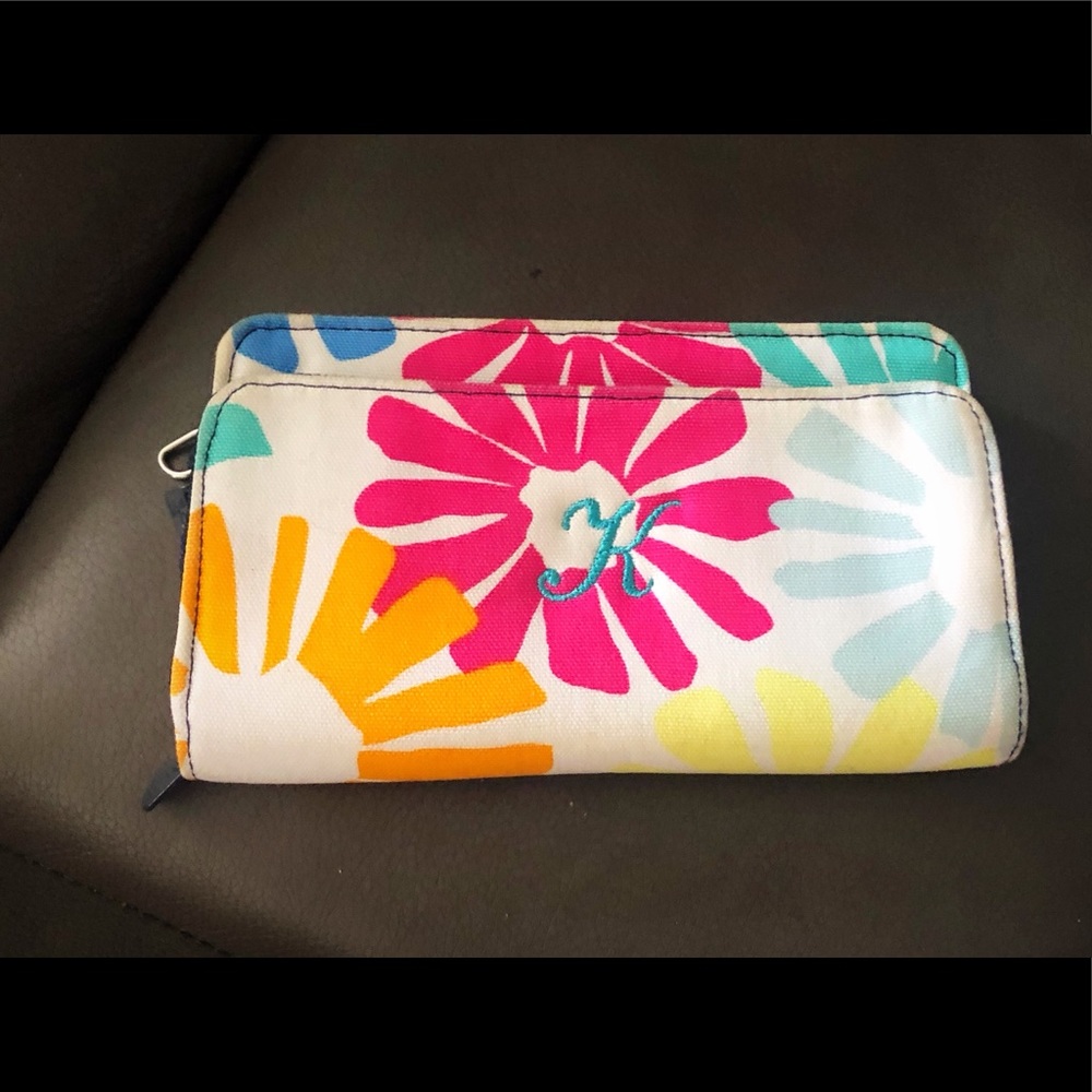 Thirty One Perfect Cents Wallet
